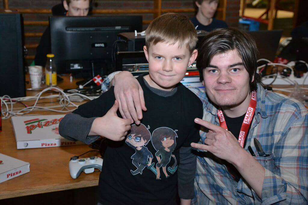 200 gamers fra hele landet samlet til netparty i Billund Idrætscenter