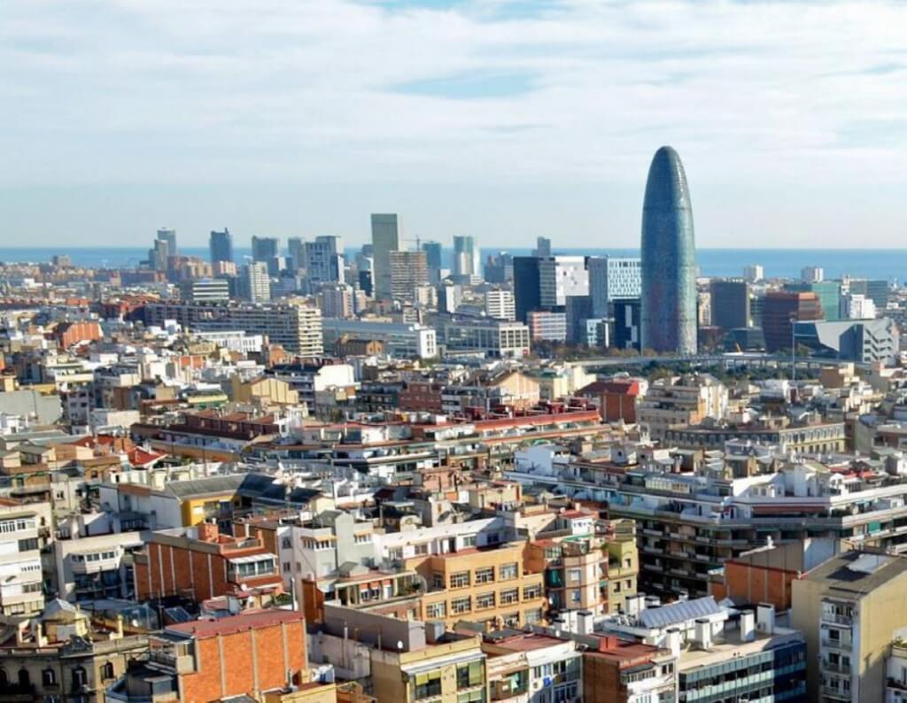 Økonomiudvalget på studietur til Barcelona
