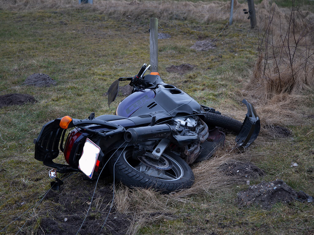 Motorcyklist kørte galt på Tingvejen