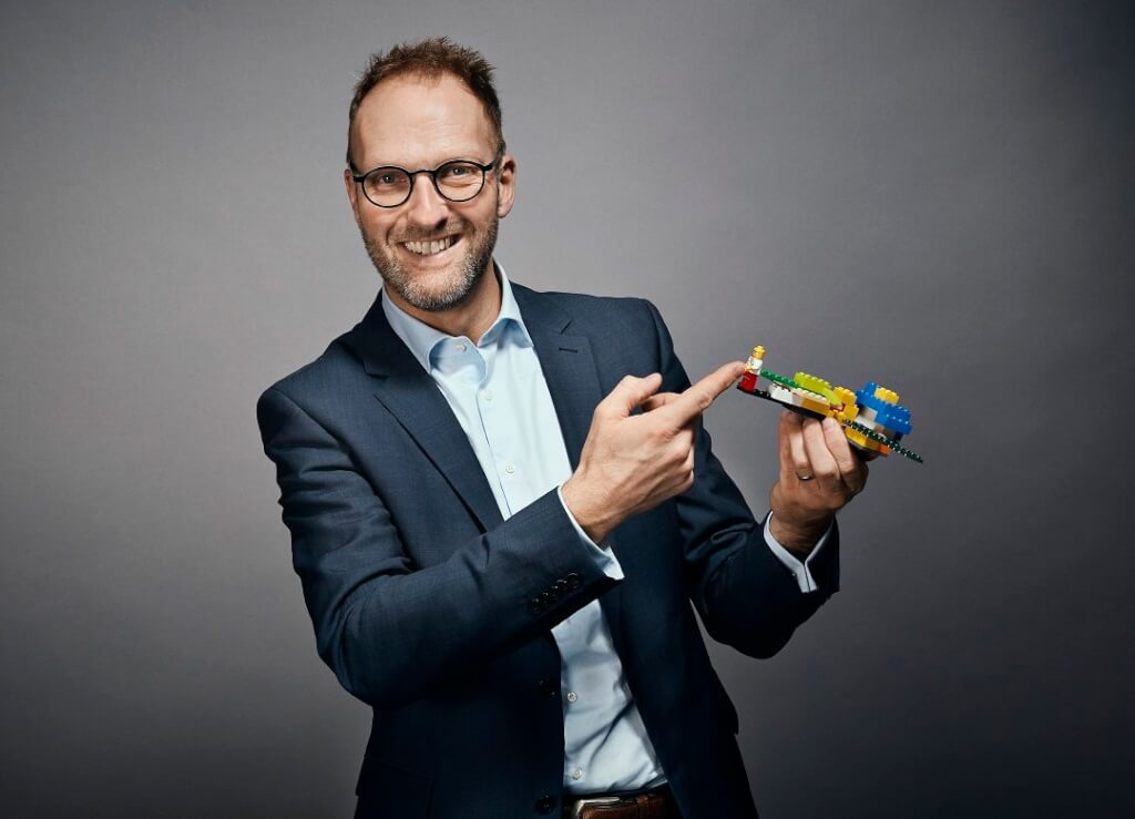 LEGO-direktør nomineret som Årets Dansker