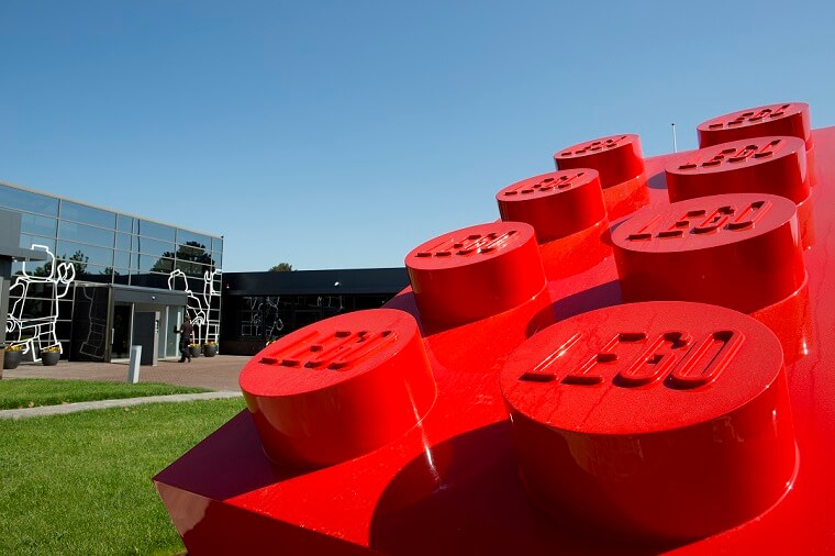 4000 LEGO-ansatte mødes til legedag i Billund