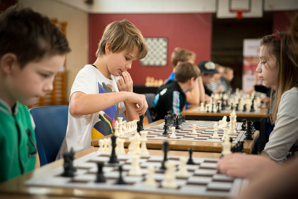 Fire lokale skoler kæmper om skakmester-titel