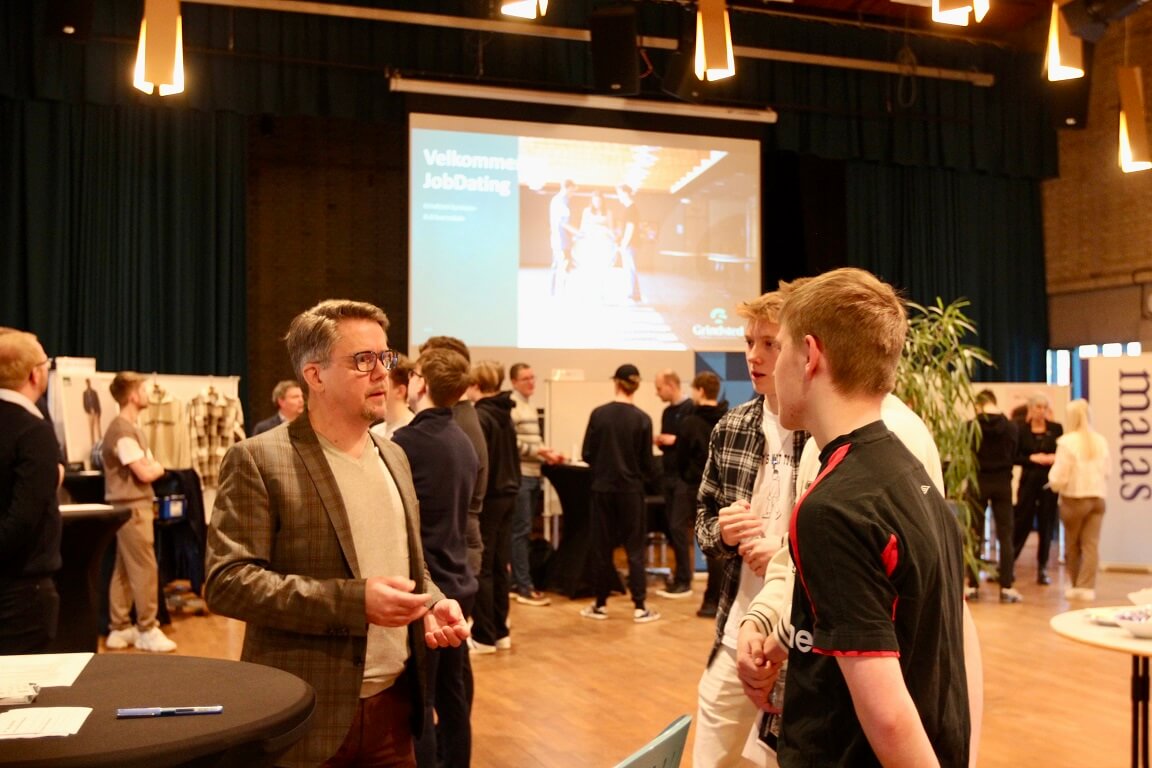 Fra sidste års jobmesse på Grindsted Gymnasie- og Erhvervsskole. Foto: Lærke Kristensen