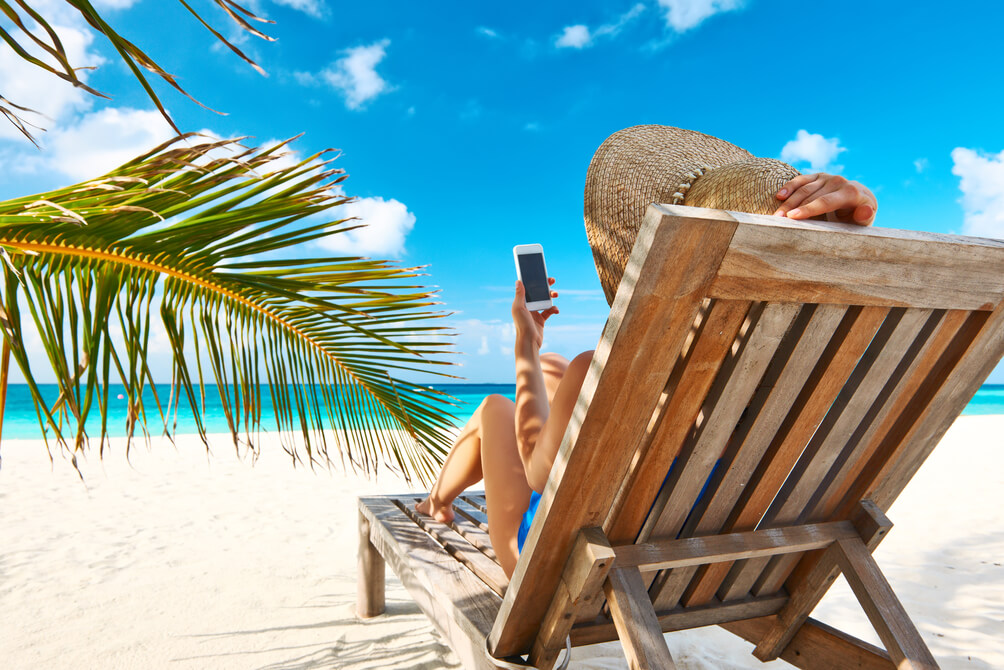 Nu er det knapt så farligt at bruge mobilen på ferien
